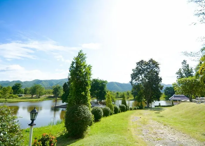 Resort Tanaosri & Creekside 3*