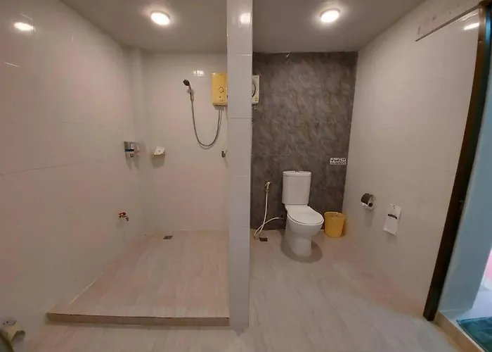 Tanaosri & Creekside Resort 3*
