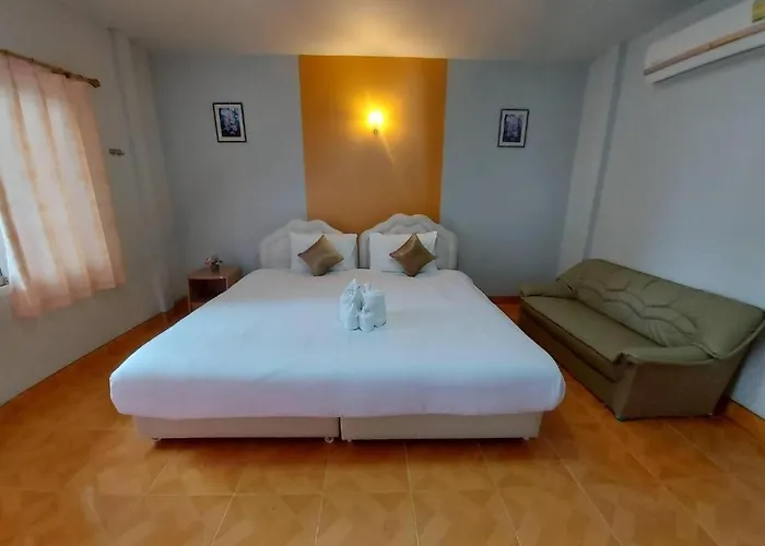 Tanaosri & Creekside Resort 3*