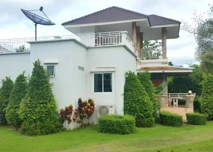 Tanaosri & Creekside 3* Suan Phueng