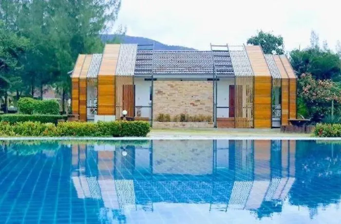 Tanaosri & Creekside รีสอร์ท 3*